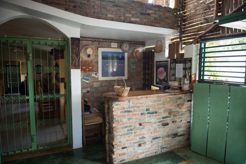 פדרנאלס Hostal Dona Chava מראה חיצוני תמונה